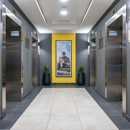Hampton By Hilton Doha Old Town-2